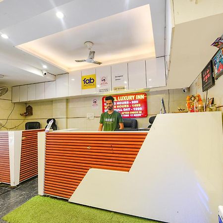 Fabhotel Luxury Inn Near Adarsh Nagar Metro Delhi  Exterior photo